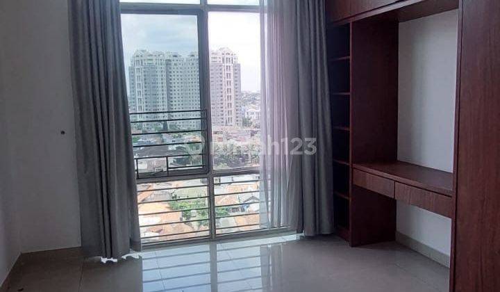 Spesialis apartement hamptons park unit 3 bedroom golf view private lift 1