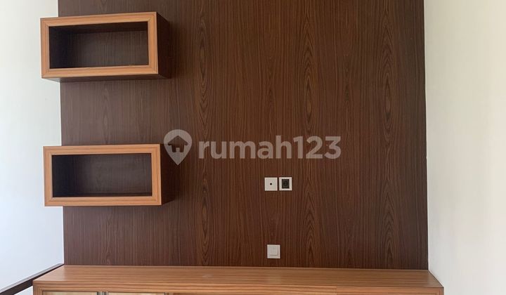 Rumah di Jual Full Interior di Jl Hangtuah Cluster 11