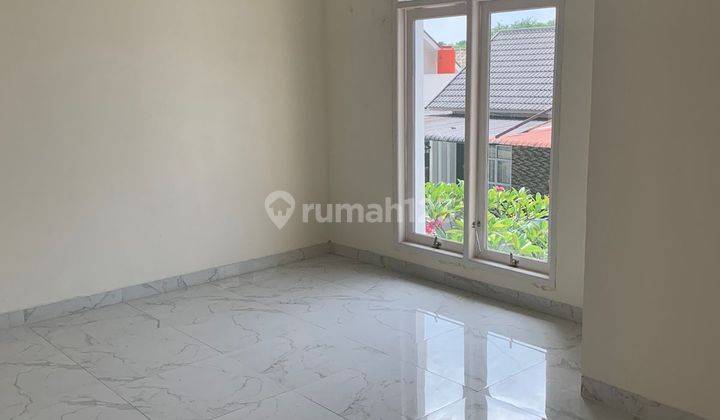 Rumah 2 Lantai di Jual Full Interior di Hangtuah  16