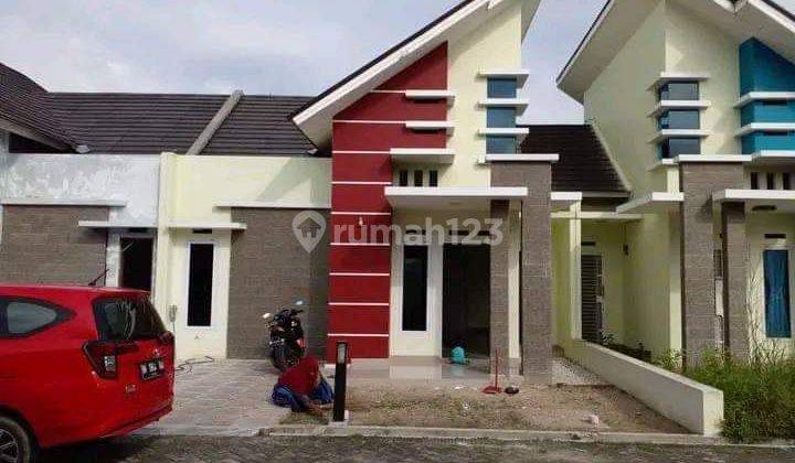 Rumah Baru Ready Stock di Jual Cepat di Jl Bukit Barisan  1