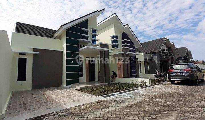 Dp 15 Jt Sampai Akad Rumah Ready Stock di Jlkapu Saribukitbatisan 7