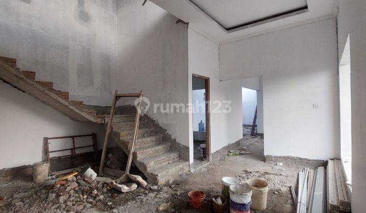 Rumah Mewah Lingkungan Cluster Elite di Telukan Grogol Sukoharjo  2