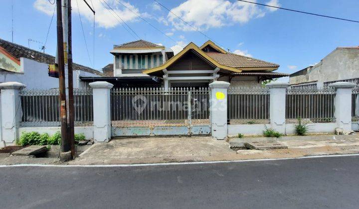 Rumah Tipes serengan Solo Kota 1.5 Lantai Lokasi Aman Nyaman (BD) 1