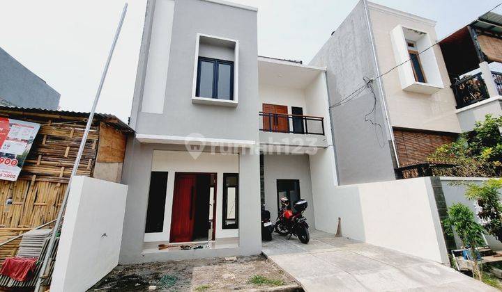 Rumah 2 Lt Baru Gress Modren di Gumpang Kartosuro Sukoharjo (DR) 2