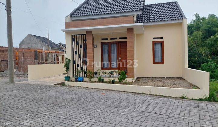 Rumah Cluster Cantik di Bejen Karanganyar Siap Pakai