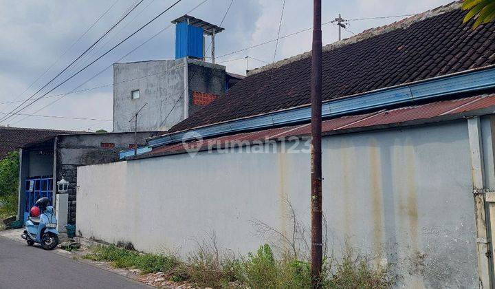 Rumah Hitung Tanah di Pajang Laweyan Solo Strategis dan Ramai 1