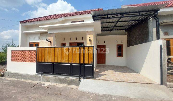 Rumah Bagus Murah Cantik 3 Kamar Tidur Di Gatak Sukoharjo