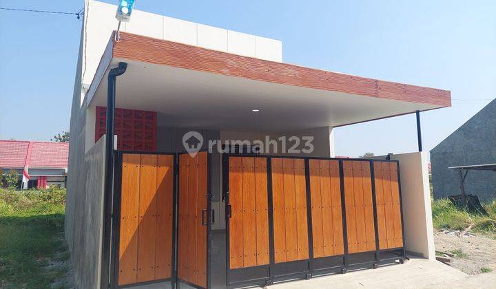 Rumah Baru Cantik Modern Siap Pakai Ngemplak Kartosuro Sukoharjo  2