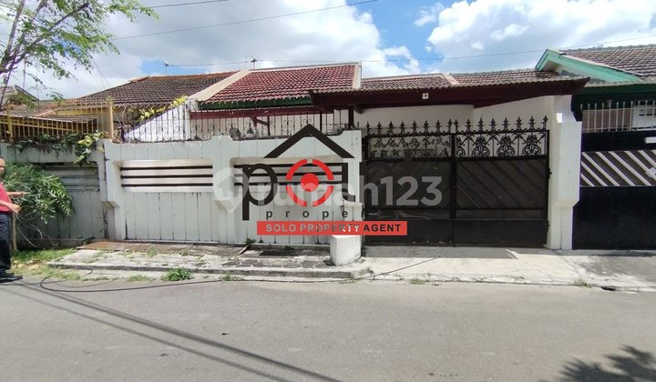 Ready-to-Use Solobaru Grogol House Negotiable Price As Is (aa) 2