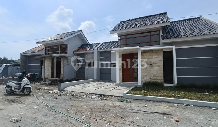 Rumah Baru Murah Lingkungan Cluster Dekat Kampus Uin Solo (At)
