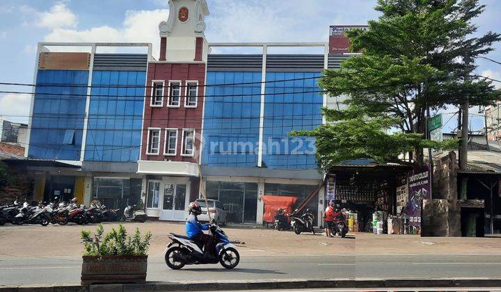 Ruko lokasi strategis di pinggir jalan raya di Ciledug. 1