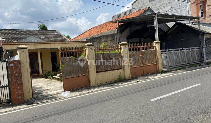 Rumah 1 lantai, halaman luas di Larangan 1