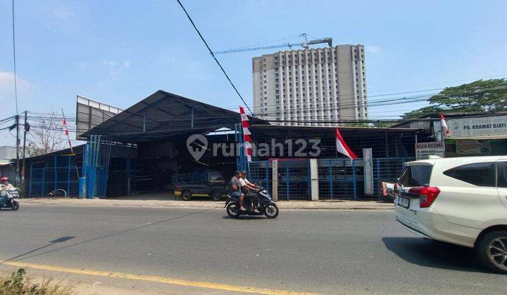 Rumah hitung tanah, daerah Commersil di Ciputat 1