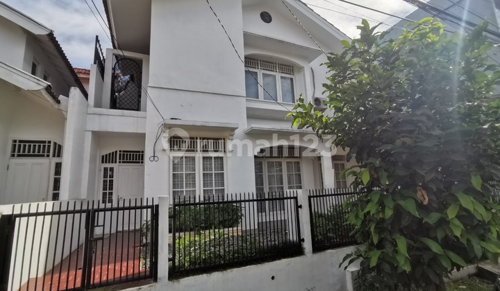 Tidy, Neat, Comfortable, and Serene House in Bintaro