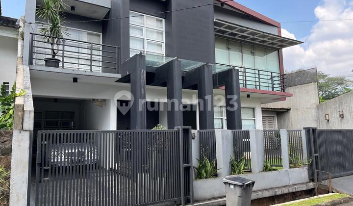 Rumah Bagus, Apik dan Rapih, Siap huni di Bintaro Sektro 9 2