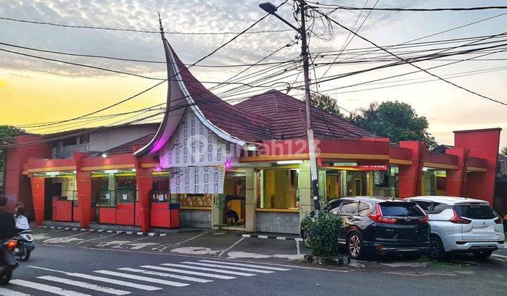 Rumah/Ruang Usaha ex Resto, lokasi Ramai sangat strategis,  di jalan utama Bintaro Jakarta-Selatan 1