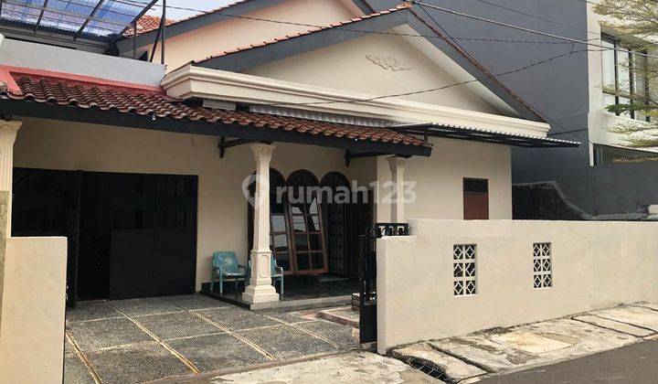 Rumah apik, Rapih 2 lantai siap huni di Tanah Kusir 1