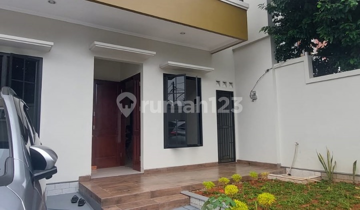 Rumah Brand New, Dilokasi Strategis Bintaro- Jaksel. 2