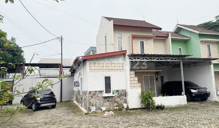 Rumah 2 Lantai, bebas banjir, Lokasi strategis di Jakarta Selatan 2