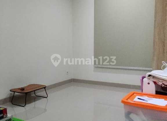 Sell fast beautiful 2-story house in Summarecon Serpong cluster (AR) 2