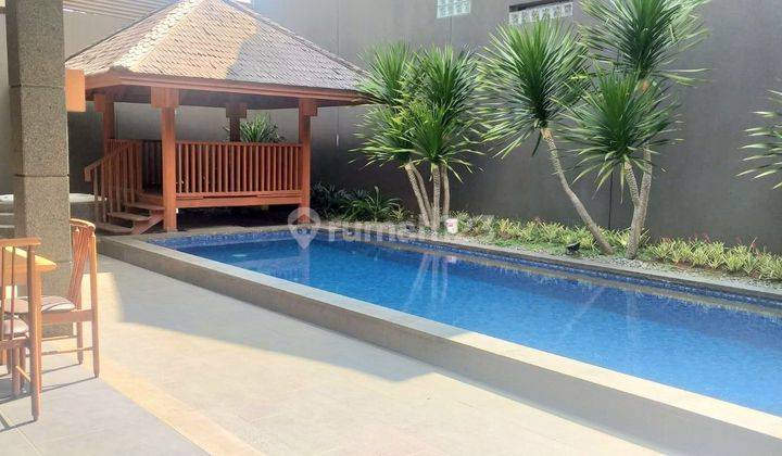 Rumah cantik siap huni with pool di sayap ciumbuleuit 1