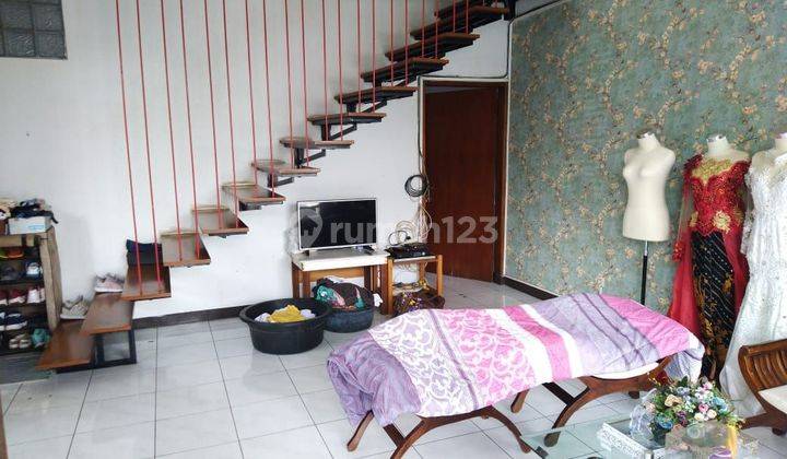 Rumah 3 lantai di sayap ciumbuleuit 2