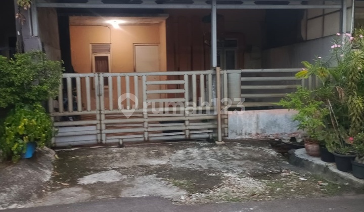 For Sale Taman Harapan Baru House Bekasi City (C0820) 1