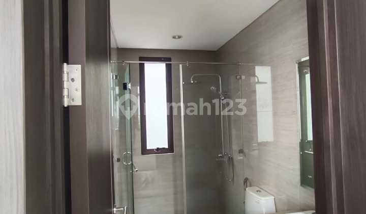 JUAL RUMAH MEWAH DI SUMMARECON BEKASI UTARA (C0935) 2