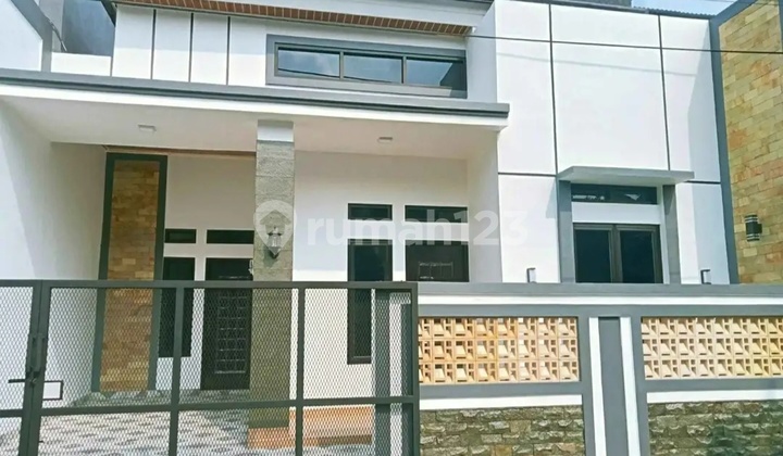 Dijual Rumah Desaign Elegan di Bekasi Timur Permai(C0916)
