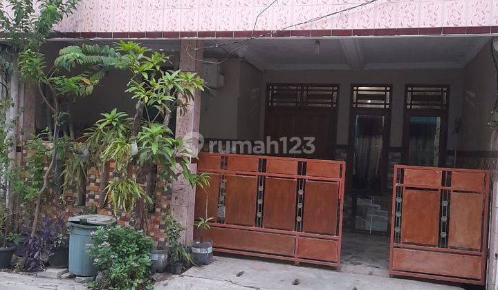 Rumah 2 Lantai Bagus Unfurnished di Pondok Ungu Permai , Bekasi b1074  1