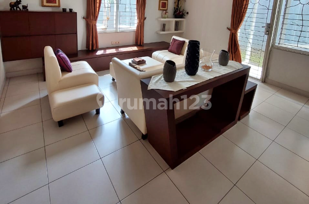 Rumah Luas Harga Bagus di Lokasi Favourite Kota Wisata Cibubur 2