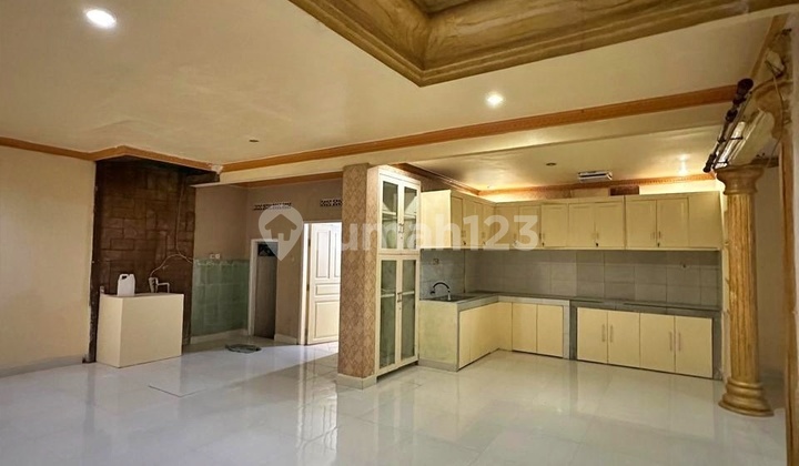 Rumah 3 Lantai Jual Cepat Kota Wisata Cibubur 1