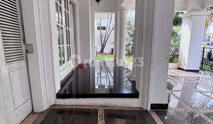 For Rent Cozy and Comfortable House at Second Boulevard Kota Wisata 2