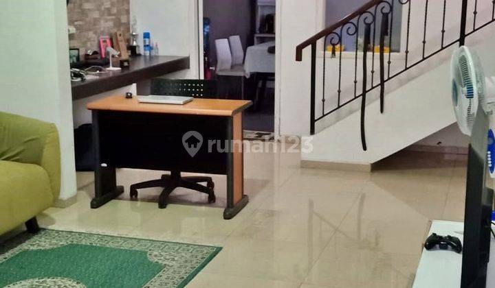 Rumah Siap Huni 4 Kamar Tidur di Legenda Wisata Cibubur 1