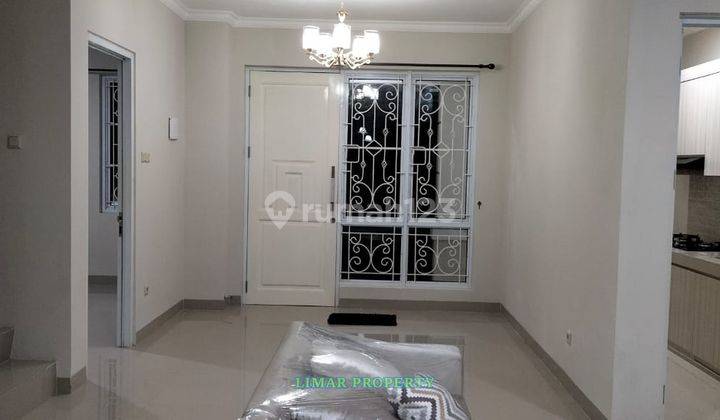 Rumah keren abis baru renov di Kota Wisata Cibubur 2