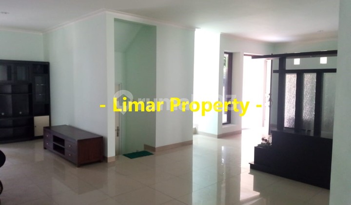 For Rent: Spacious and Comfortable House in Cibubur Tourist City For Rent: Spacious and Comfortable House in Cibubur Tourist City