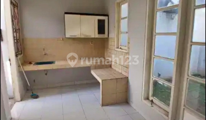 2-Story House for Rent Ready to Occupy Good Price, Legenda Wisata Cibubur 2