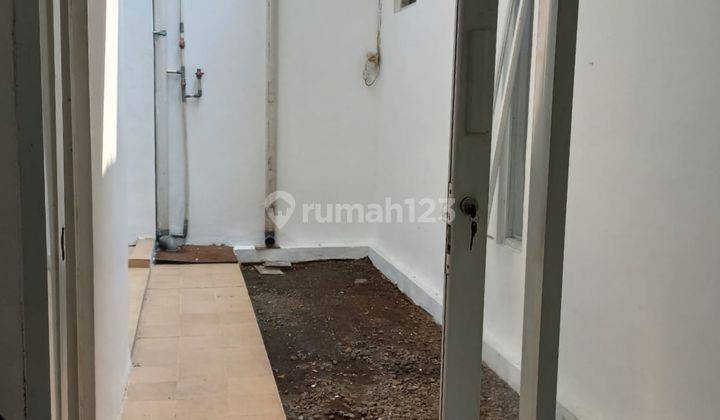 Rumah Nyaman Terawat Harga Bagus di Legenda Wisata Cibubur 2