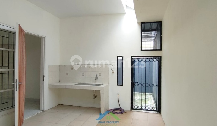 Disewakan Rumah Nyaman Terawat Lokasi Idaman Kota Wisata Cibubur 2