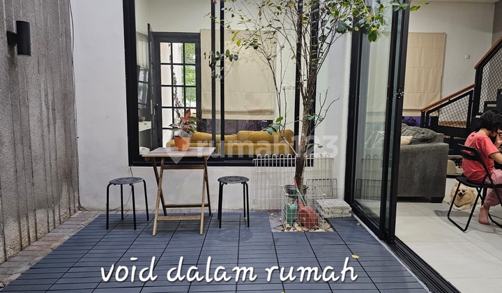 Rumah 3 Lantai Idaman dan Strategis di Legenda Wisata Cibubur 2