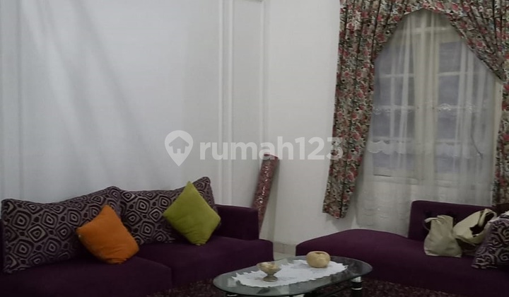 Disewakan Rumah 2 Lantai di Cluster Favourite Kota Wisata Cibubur 2