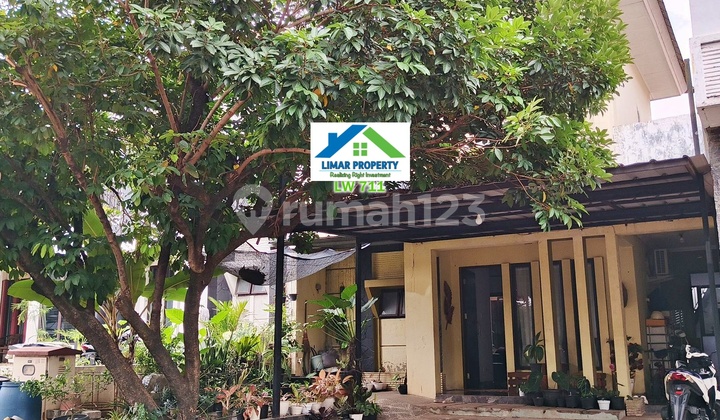 2-Storey House Ready to Occupy and Strategically Located in Legenda Wisata Cibubur 2-Storey House Ready to Occupy and Strategically Located in Legenda Wisata Cibubur