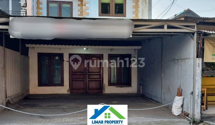 1.5-Story Ruko for Rent, Ready to Occupy and Strategically Located in Condet 1.5-Story Ruko for Rent, Ready to Occupy and Strategically Located in Condet