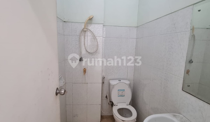 2-Story Shop House for Rent, Ready to Occupy in Legenda Wisata Cibubur 2