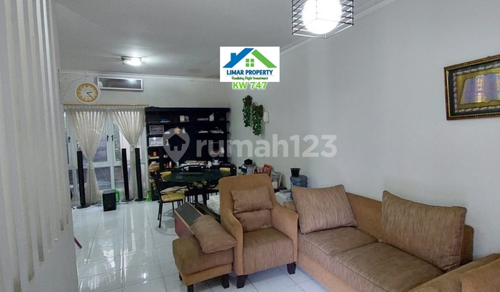 Ready-to-Occupy and Strategic House in the Cozy Location of Cibubur Tourist City