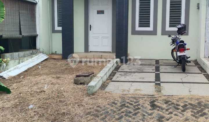 Rumah Murah Bagus Rapi Dalam Cluster di Legenda Wisata 1