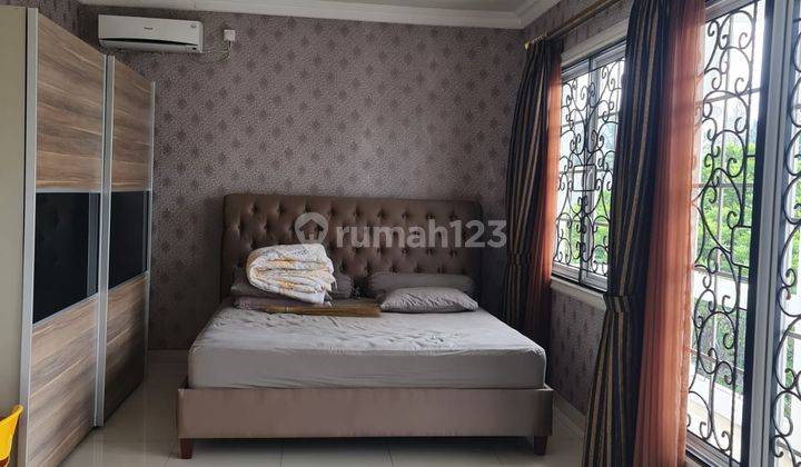 Rumah Bagus Siap Huni Furnished Nyaman di Legenda Wisata 1