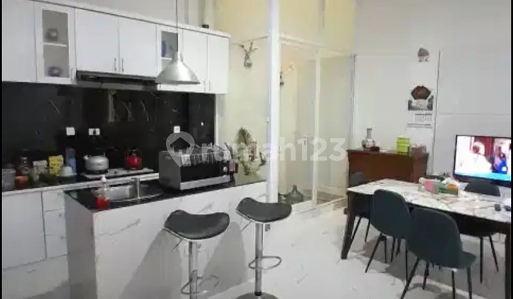 Beautiful 2-Story House 4 Bedrooms Citra Gran Cibubur 2