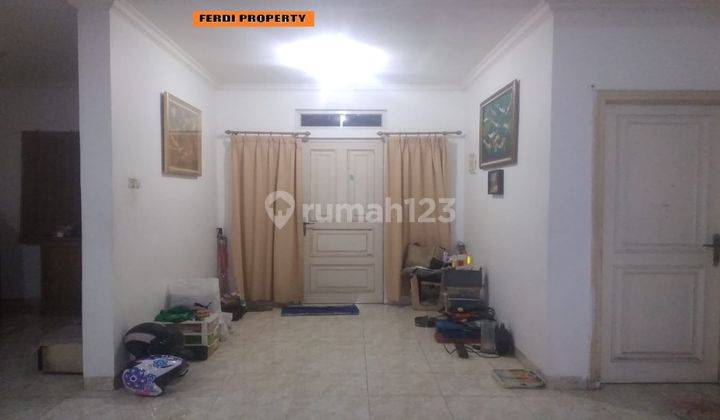 Rumah Dalam Cluster Perumahan Raffles Hills Cibubur 2