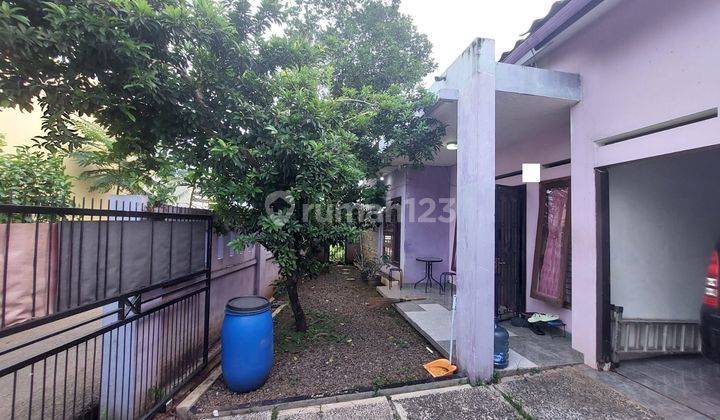 rumah bagus rapih besar nyaman huni lt 236 lb 183 cilodong depok 2